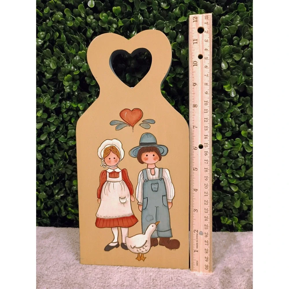 Vintage Hand Painted‎ Wood Folk Art Plaque Amish Couple Goose Heart Wall Decor